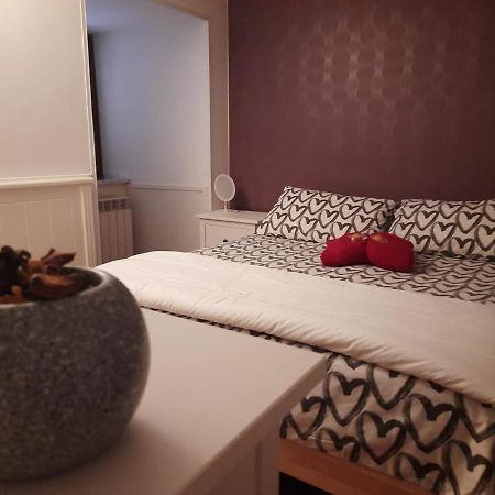 La Casa Del Largo Del Rosso Appartement Pozzuoli Buitenkant foto