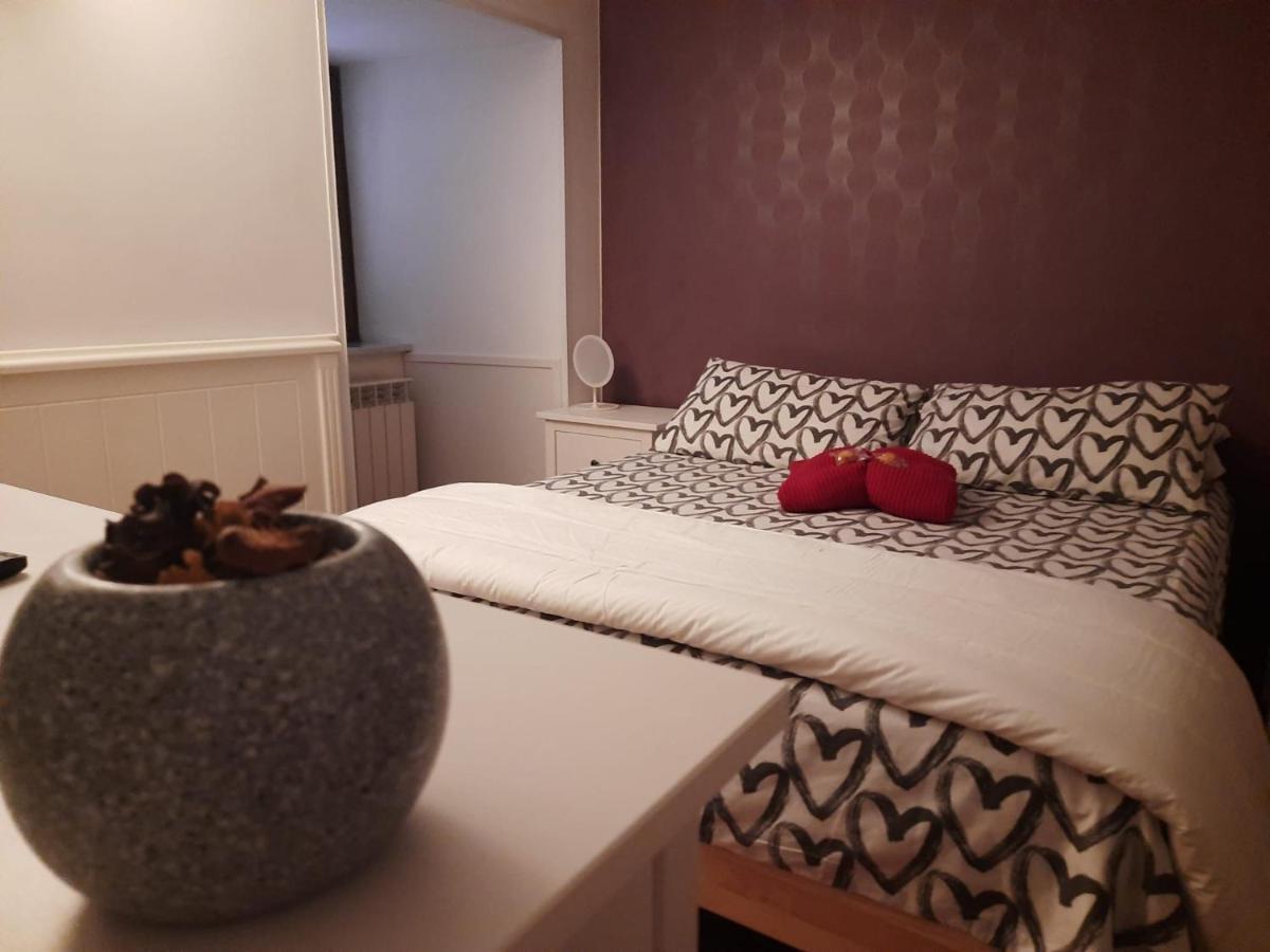 La Casa Del Largo Del Rosso Appartement Pozzuoli Buitenkant foto